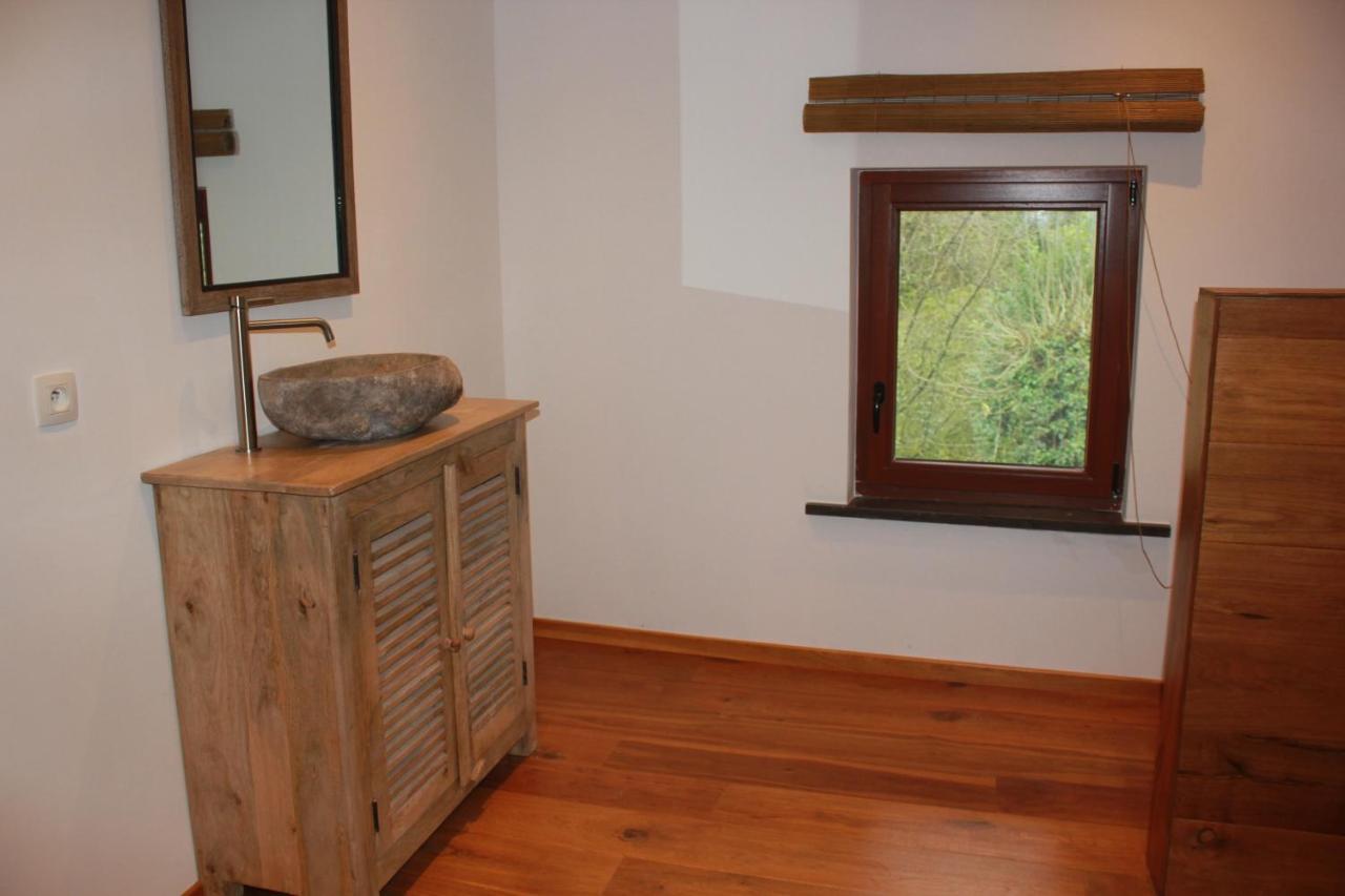 Maison Neuve En Bois Pres De Pairy Daisa Брюжлет Екстериор снимка